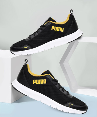 PUMA Movemax V2 Sneakers For Men(Black , 10)