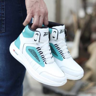 Funky high tops top