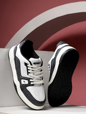 Sparx SM 934 Sneakers For Men(White, Black , 6)