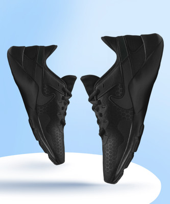 NIKE Legend Essential 2 Training & Gym Shoes For Women(Black , 2.5)