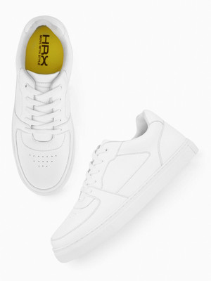 HRX by Hrithik Roshan Casual Sneakers For Women(White , 8)