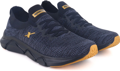 Sparx SM 680 Running Shoes For Men(Black , 9)