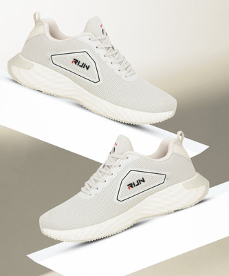 CAMPUS RUN Running Shoes For Men(White , 7)