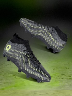 AIVIN Pro RATTLE SNAKE STUD Football Shoes For Men(Black)