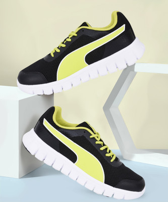 PUMA Blur V2 Sneakers For Men(Black , 8)