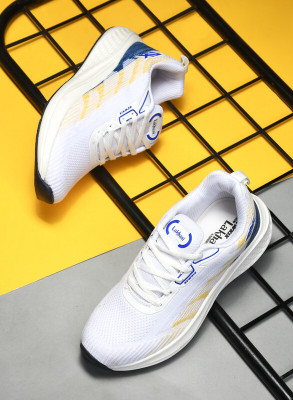 Lakhani Aashirwad Lightweight,Comfortable,Trendy,Running, Breathable,Gym Running Shoes Running Shoes For Men(White , 6)