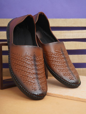 AKIKO SHADOW KNIT Mojaris For Men(Tan , 7)