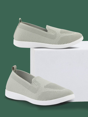 WELCOME Stylish & Comfortable Breathable Walking Casual Perfect for Outdoor Wear Slip On Sneakers For Women(Green , 4)