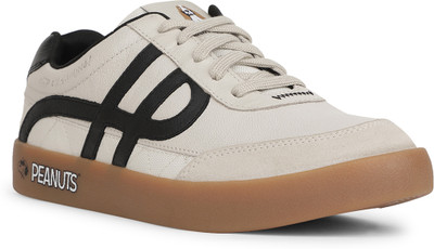 HUSH PUPPIES For Men(White , 5)