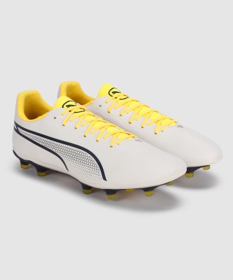 PUMA KING PRO FG/AG Football Shoes For Men(White , 9)