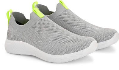 HRX by Hrithik Roshan Running Shoes For Men(Grey , 7)