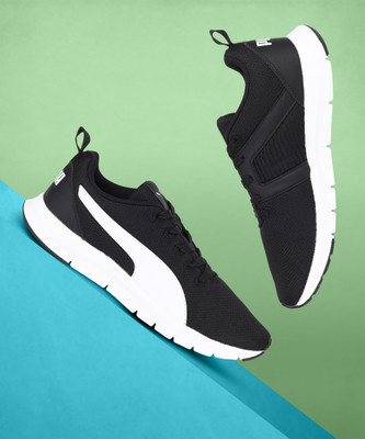 PUMA Bruten Walking Shoes For Men(Black , 8)
