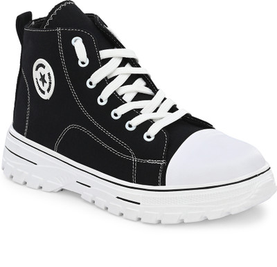 Kook N Keech Sneakers For Men(Black , 10)