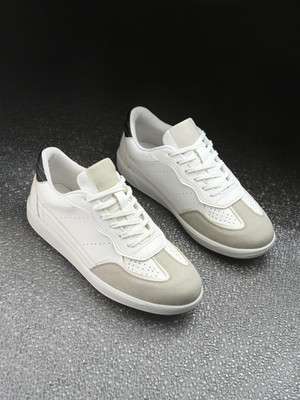 Roadster Sneakers For Men(White , 6)