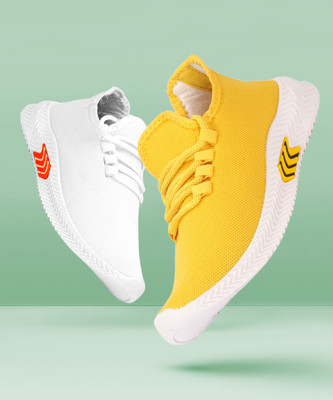 SCATCHITE COMBO-PF1-WHITE-PF1-YELLOW Casuals For Men(White, Yellow , 10)