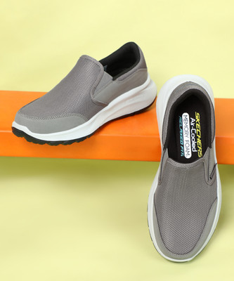 Skechers EQUALIZER 5.0 - PERS Casuals For Men(Grey , 6)