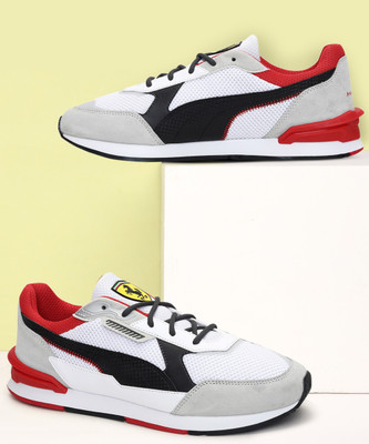 PUMA Ferrari Low Racer Sneakers For Men(White , 8.5)