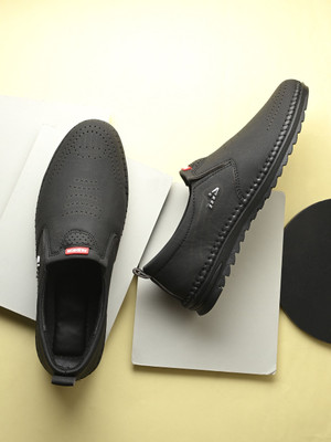 KASTAVA Premium Stylish Everyday Casuals For Men(Black , 10)