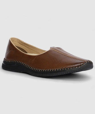 Bata Mojaris For Men(Tan , 8)