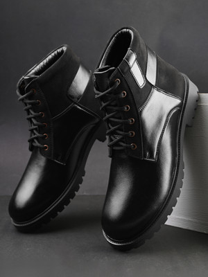 Roadster Men black solid blocked heeled lace up high top regular chukka outdoor boots Boots For Men(Black , 9)