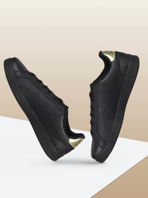 REEBOK SUPREME STYLE Sneakers For Men(Black , 8)