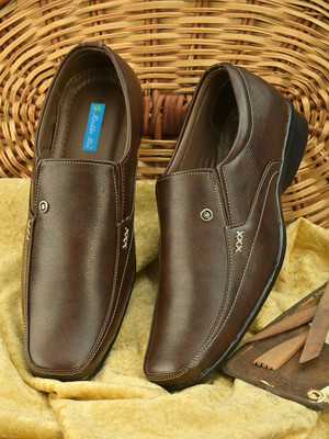 Rocklin Men Slip On For Men(Brown , 13)