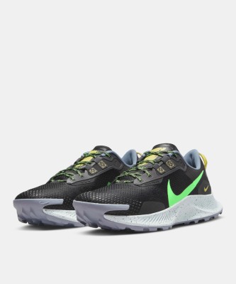 NIKE Pegasus Trail 3 Running Shoes For Men(Black , 7)