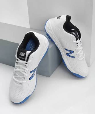 New balance cricket shoes for men hotsell