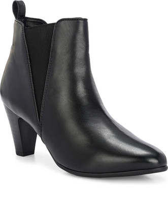 Roadster Stylish& Trendy Primium Boots For Women(Black , 4)