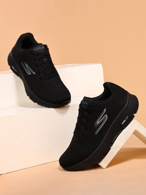 Skechers GO RUN CONSISTENT Running Shoes For Men(Black , 6)