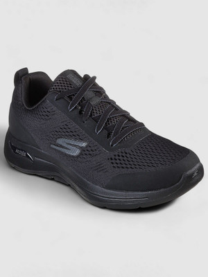Skechers GO WALK ARCH FIT-IDYLLIC Running Shoes For Men(Black , 6)