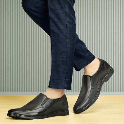 PILADO Rich Quality|Stylish Look|Perfect Design Slip On For Men(Black , 10)
