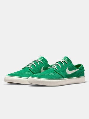NIKE SB Zoom Janoski OG+ Skateboard Shoes For Men(Green , 9)