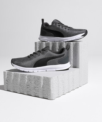 PUMA Puma Flex Bar IDP Sneakers For Men(Grey , 8)