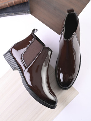 Roadster Men brown solid petant slip on regular slip on high top chelsea outdoor boots Boots For Men(Brown , 9)
