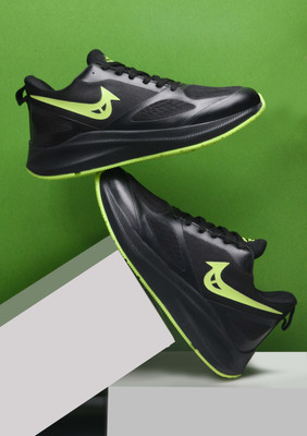 TurnX Sports Running Shoes For Men(Green, Black , 9)