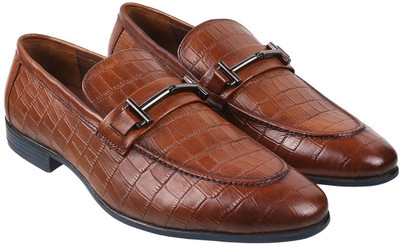 METRO Slip On For Men(Tan , 7)