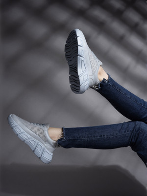 Roadster | Girl Casual Shoe Sneakers For Women(Grey , 3)