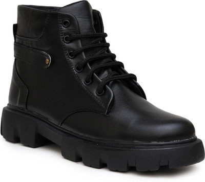 PLANET WALK Casual Boots Lightweight, Breathable, Comfortable Everyday Cushioned Insole Boots For Women(Black , 3)