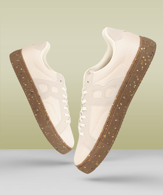 United Colors of Benetton Sneakers For Men(Beige , 6)