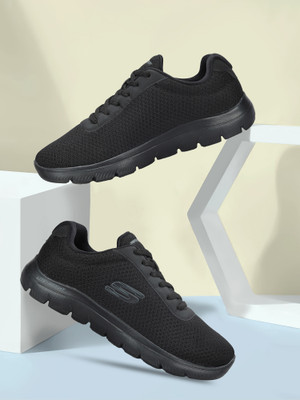 Skechers SUMMITS - FIELD DAY Sneakers For Men(Black , 11)