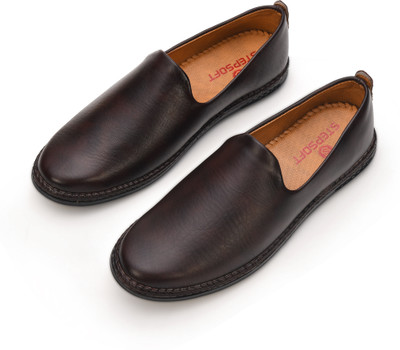 Stepsoft Casuals For Men(Maroon , 6)
