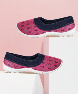 AJANTA Slip On Sneakers For Women(Pink)