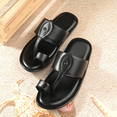 G WALK Men Slippers(Black , 8)