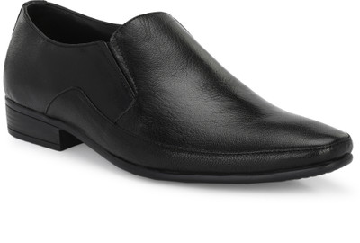 EGOSS Slip On For Men(Black , 7)