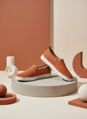 Ezok 1014 Lightweight Comfort Genuine Leather Soft Summer Trendy Premium Stylish Loafers For Women(Yellow , 4)