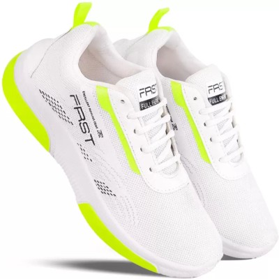 HOTSTYLE FAST Trendy Sneakers For Men(White, White)