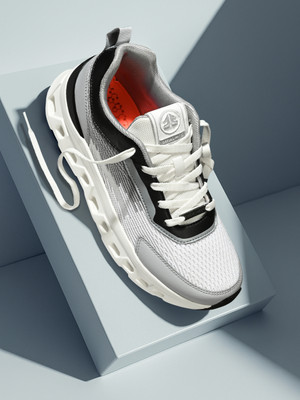 OFF LIMITS Cloudpro Running Shoes For Men(Off White, Grey, Black , 10)