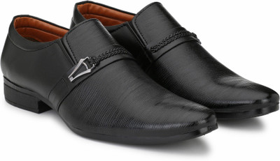 Rocklin Men Slip On For Men(Black , 8)