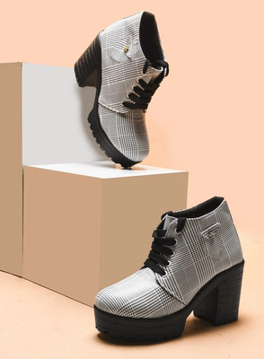 KILLER Boots for women Boots For Women(Black, White , 6)